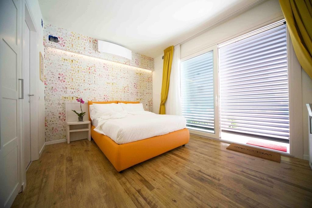 Affittacamere - Pini Couette-café 3*